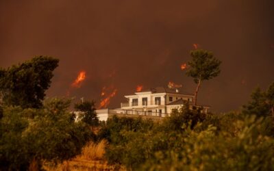 More than 220,000 evacuated in France and Spain due to wildfires