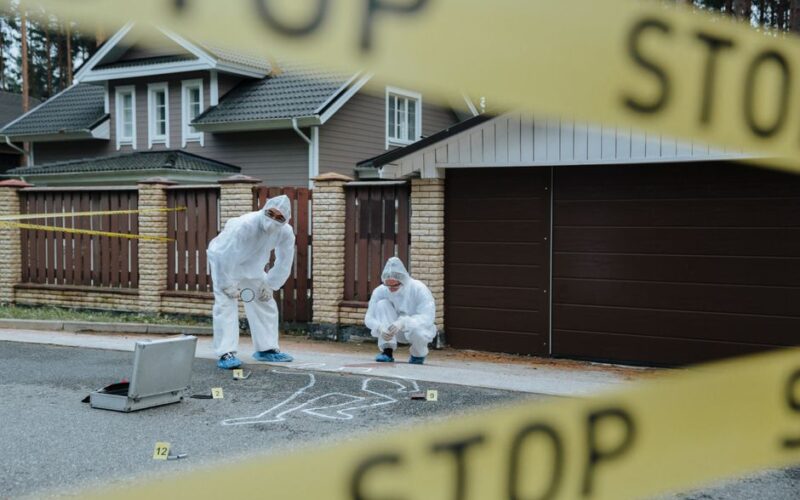 Teenage boy dies after stabbing in Luton as police launch murder investigation